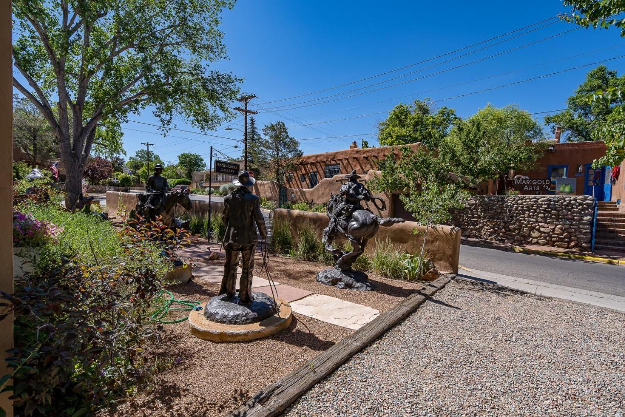 Casa En Canyon, 1 Bedroom, Sleeps 4, Walk To Town * Santa Fe